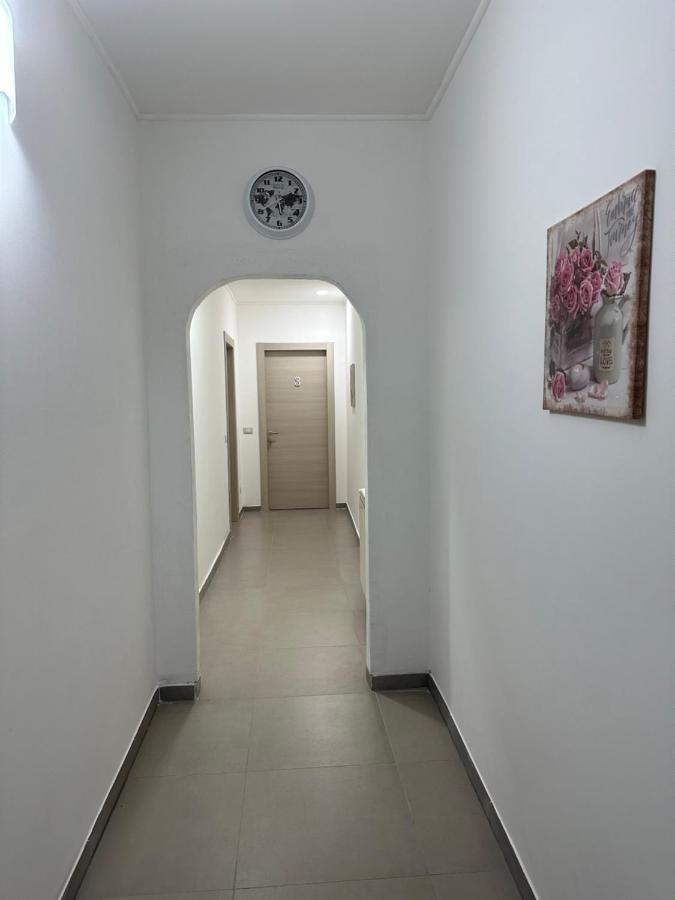 A Due Passi Dal Mare Bed & Breakfast Катандзаро Екстериор снимка
